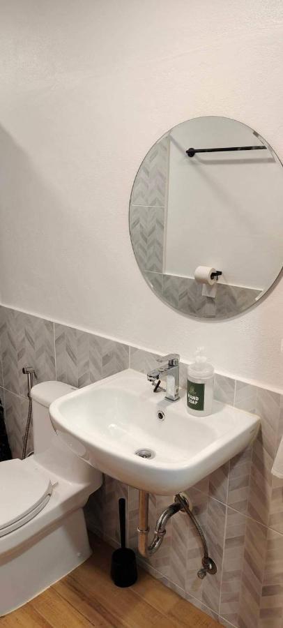 Sleep Sleep Suanphak Hotel Bangkok Ngoại thất bức ảnh